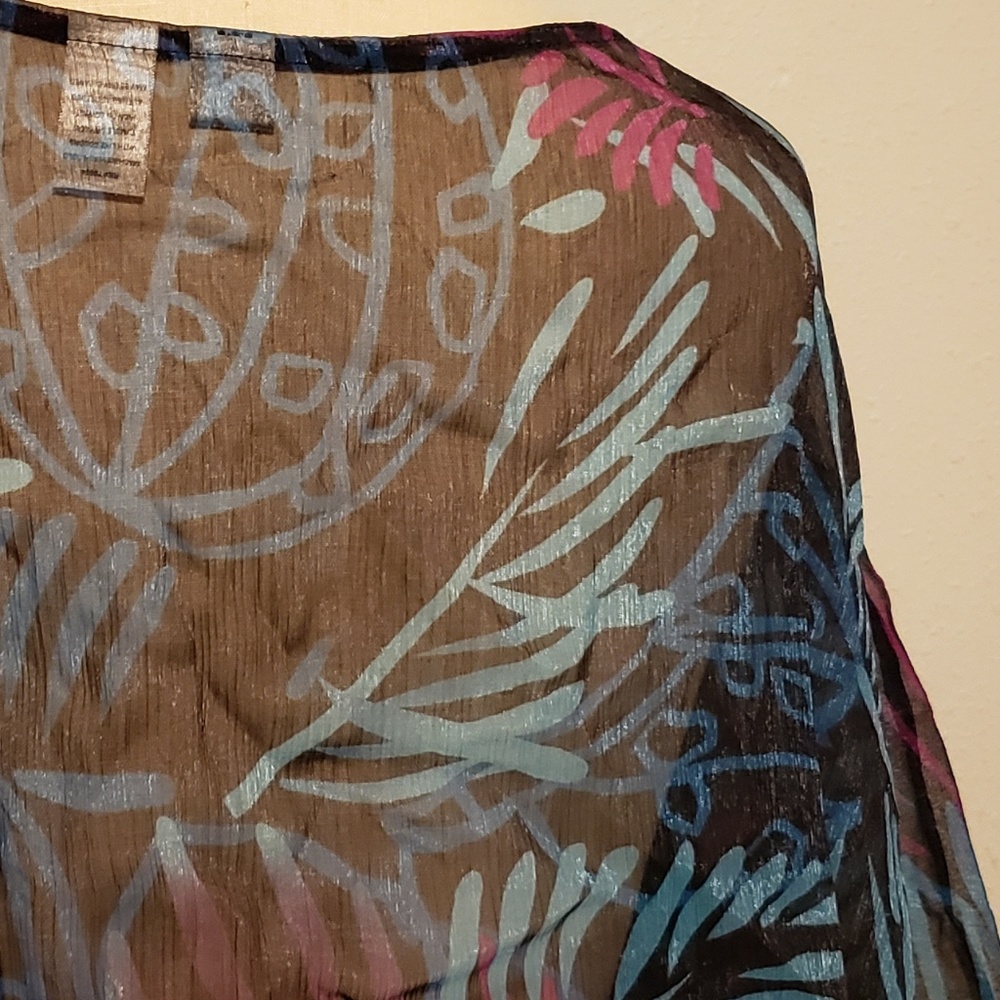 Chico’s M/L Sheer Tunic in Leaves/Geometric Aztec - Picture 4 of 4